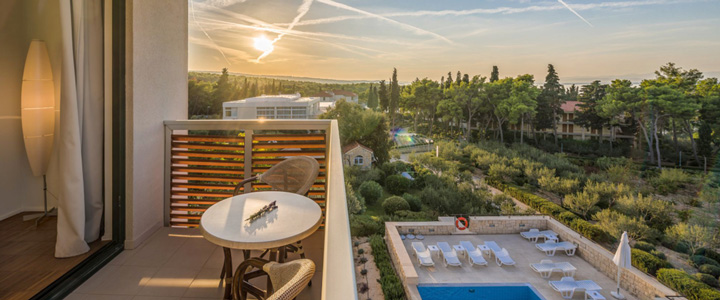 landingpage_FTI_Velaris-Resort_20230504
