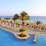 2026-05-28-Go4IT-Social Media Modell 3-Last Minute-KW28-Sunrise-Beach-Hotel-800x600px